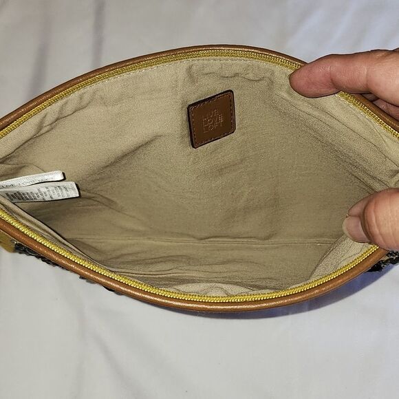 Live Love Loft Beaded Sequined Floral Yellow Zip Up Wristlet - Picture 7 of 9